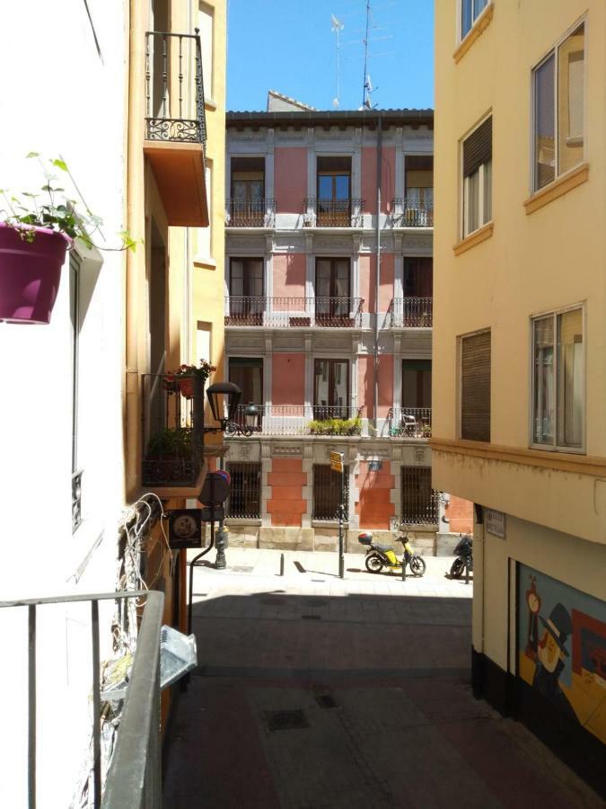 Acojedor Piso A Metros Del Pilar Y Plaza Espana Zaragoza Exterior foto